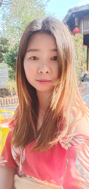 赫赫的第一张照片--温州相亲服务中心