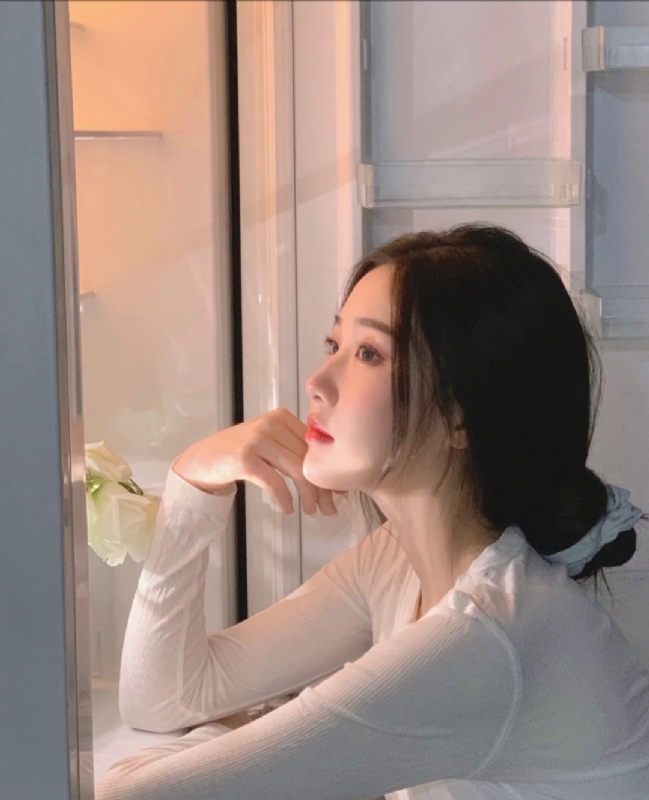 風吹過臉頰的第一张照片--温州相亲服务中心