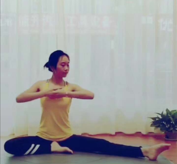 静静子的第一张照片--温州相亲服务中心