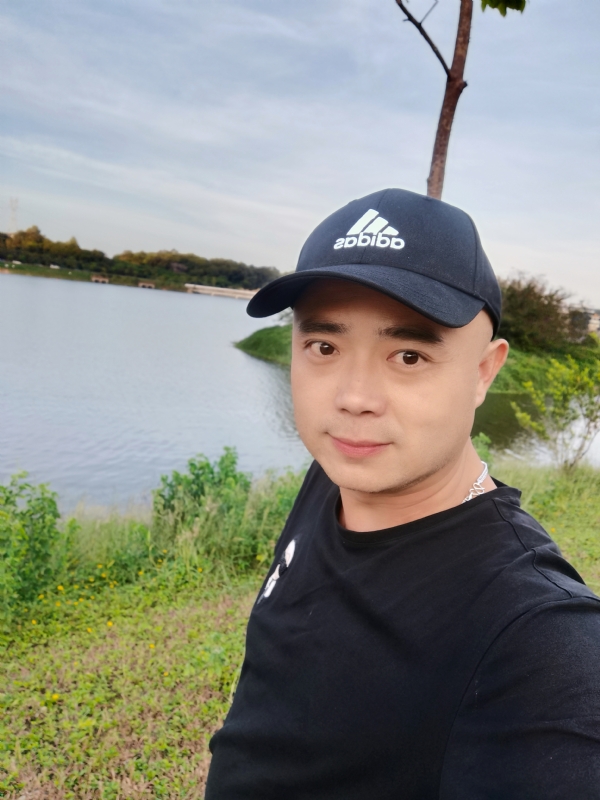 石头哥的第一张照片--温州相亲服务中心