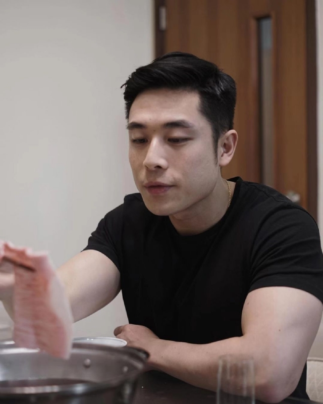 李浩泓的第一张照片--温州相亲服务中心