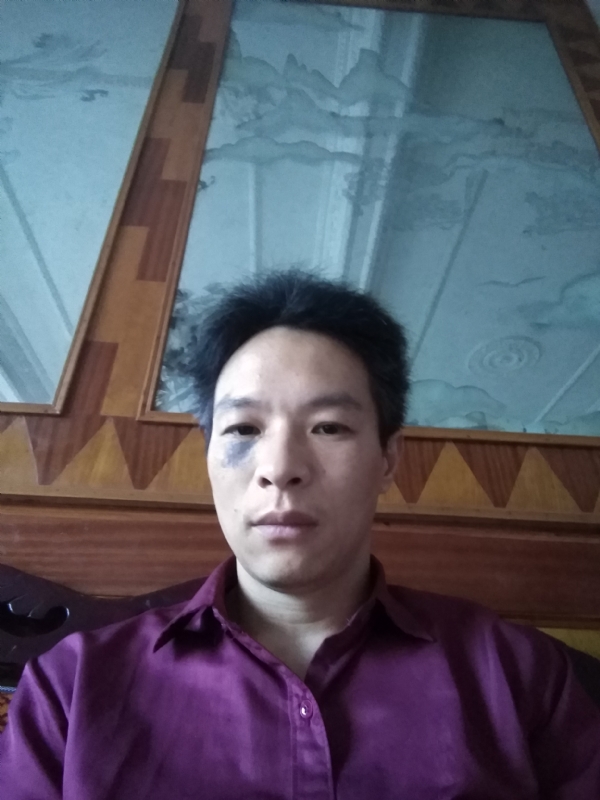 风中落叶的第一张照片--温州相亲服务中心