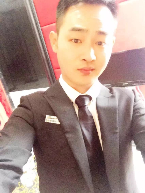 富强的第一张照片--温州相亲服务中心