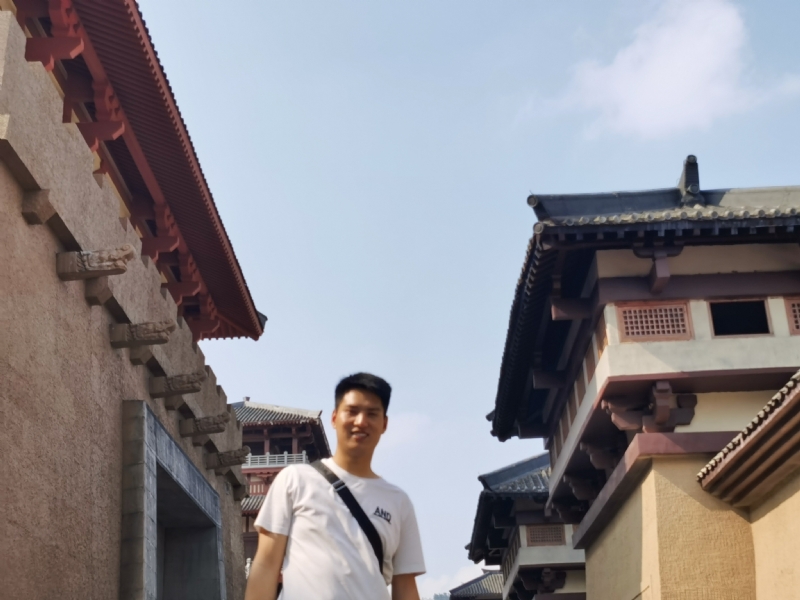 咸鱼不闲的第二张照片--温州相亲服务中心