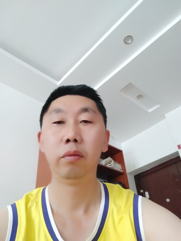 写尽半生纸上酸的第一张照片--温州相亲服务中心