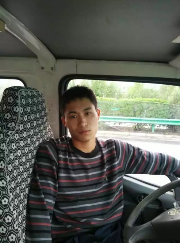 桦树林的第一张照片--温州相亲服务中心