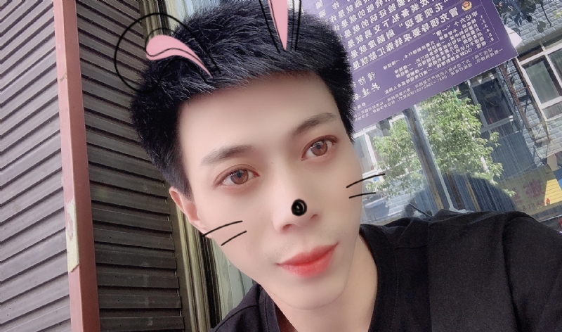 酒伴你的第一张照片--温州相亲服务中心