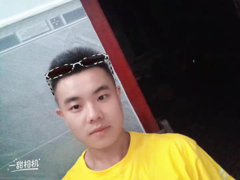 建国90周年的学渣的第一张照片--温州相亲服务中心