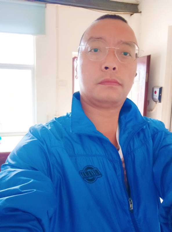 通海混混的第一张照片--温州相亲服务中心