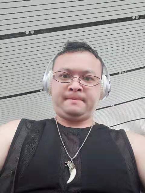 醉叶孤城的第一张照片--温州相亲服务中心