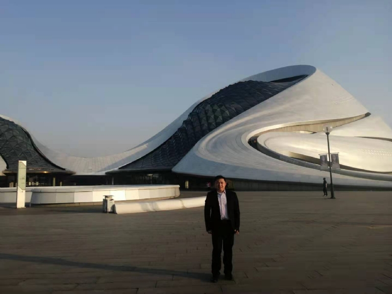 荣荣的第一张照片--温州相亲服务中心