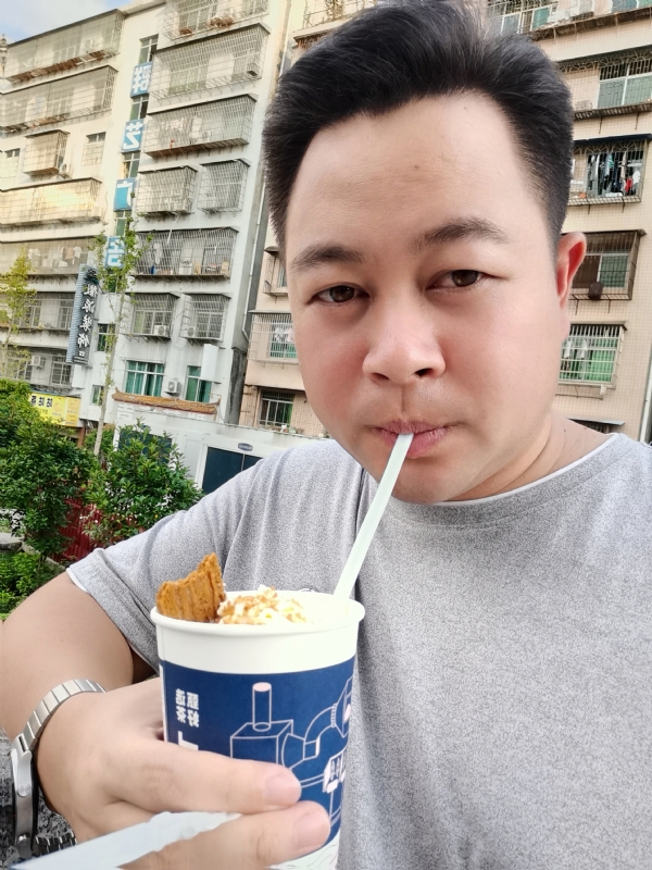 K金o的第一张照片--温州相亲服务中心