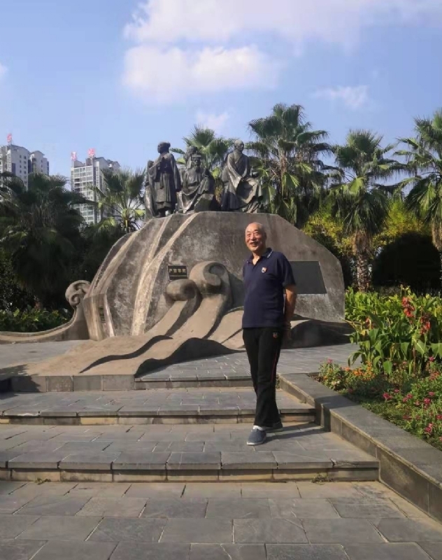 笨笨男的第一张照片--温州相亲服务中心