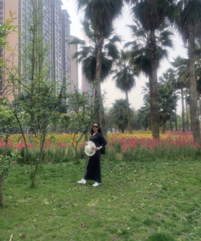 粉墨登场的第一张照片--温州相亲服务中心