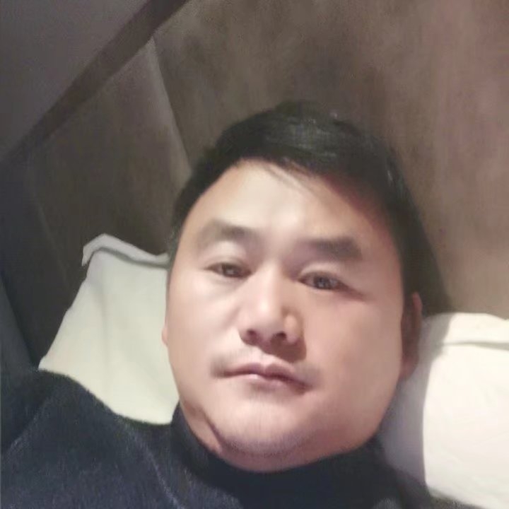 奔跑的第四张照片--温州相亲服务中心