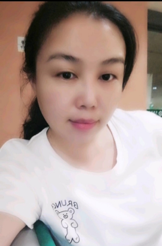 淡淡的云的第二张照片--温州相亲服务中心