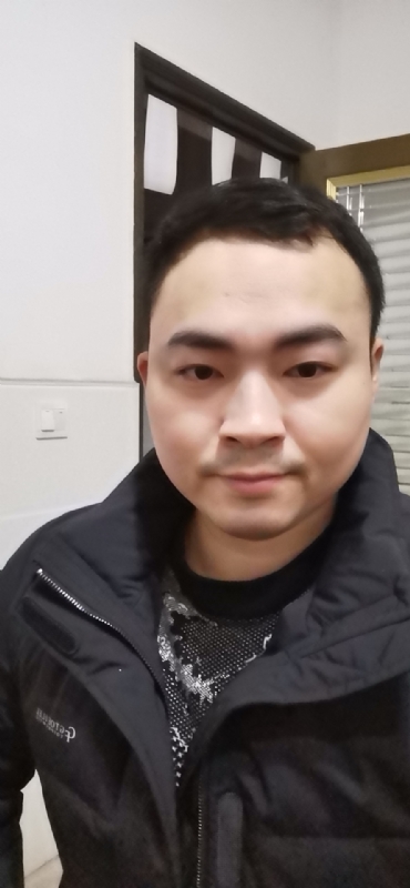 老实人的第一张照片--温州相亲服务中心