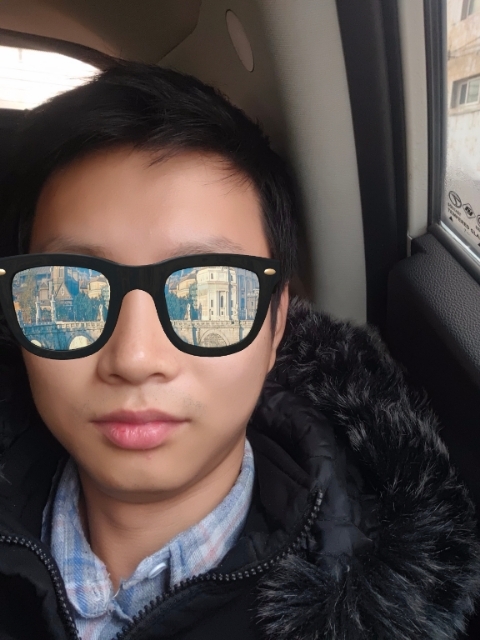 请问揉揉头的第一张照片--温州相亲服务中心