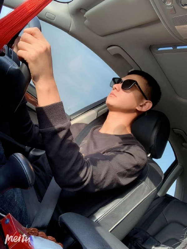 小五的第一张照片--温州相亲服务中心