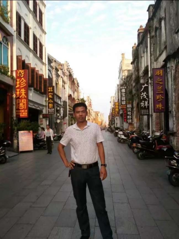 爱生活爱健康的第一张照片--温州相亲服务中心