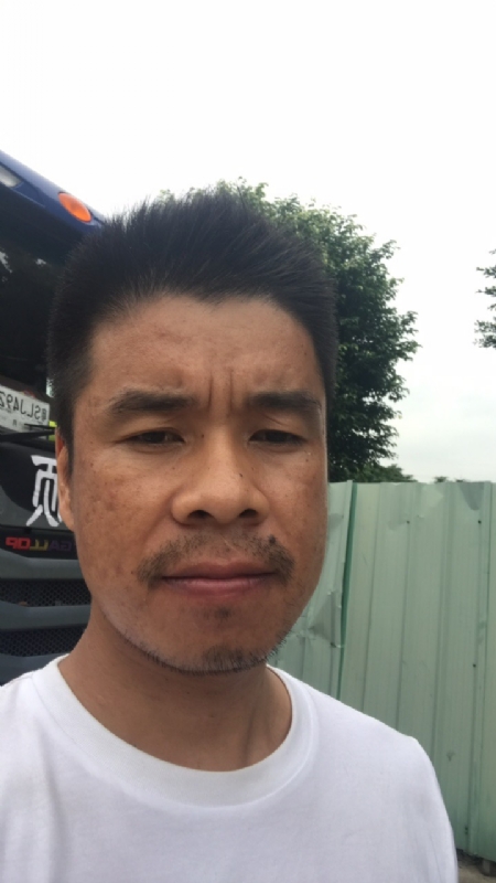 奔跑的蜗牛的第一张照片--温州相亲服务中心