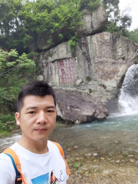 愿得一人心的第一张照片--温州相亲服务中心