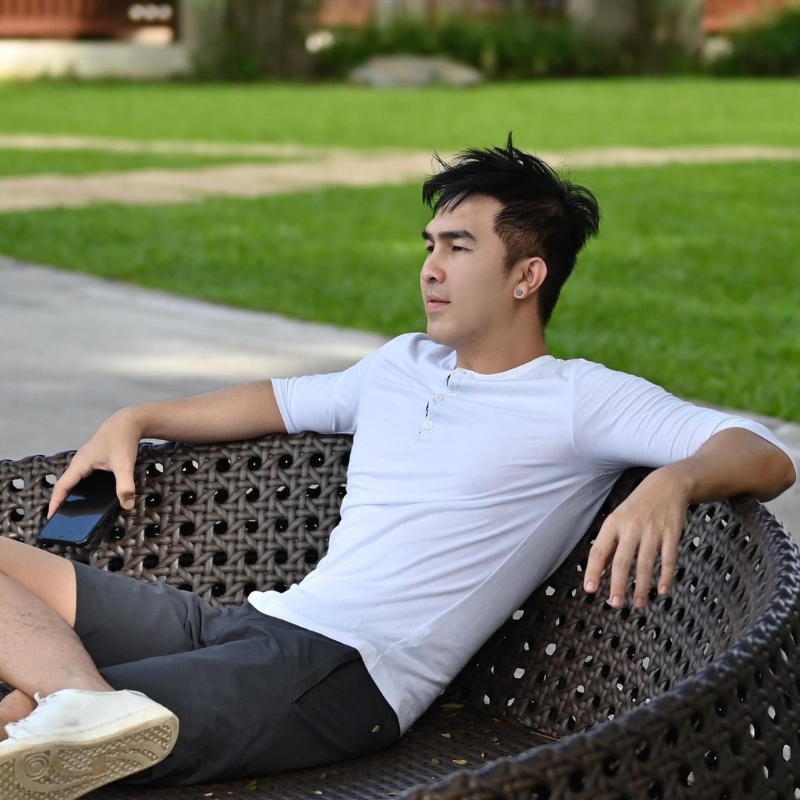 老曾的第一张照片--温州相亲服务中心