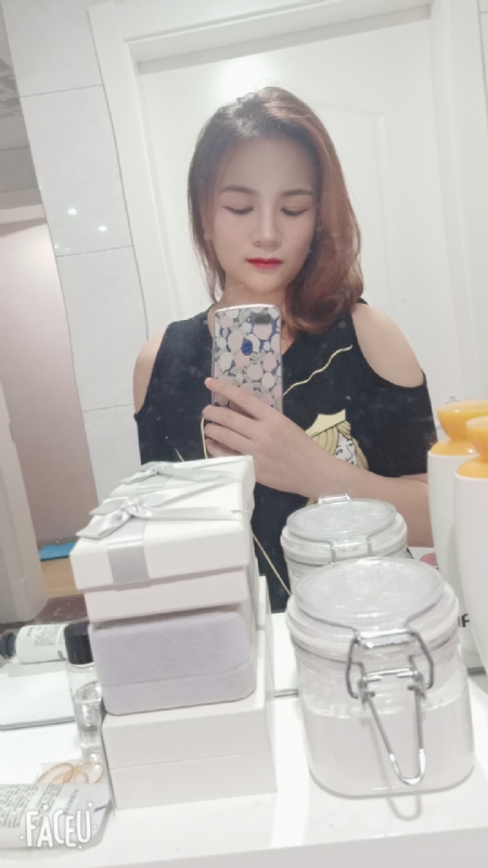 刘莲酥的第四张照片--温州相亲服务中心