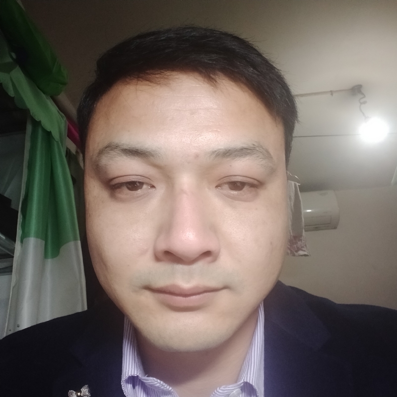 诸先生的第一张照片--温州相亲服务中心