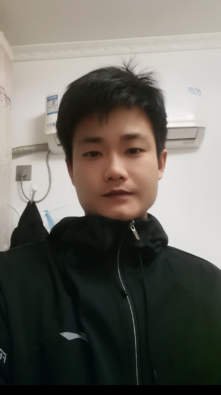 Mr丶Cui的第二张照片--温州相亲服务中心