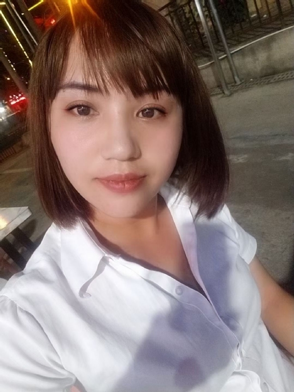 CC的第二张照片--温州相亲服务中心