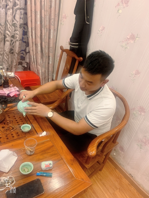 古有风琴的第一张照片--温州相亲服务中心