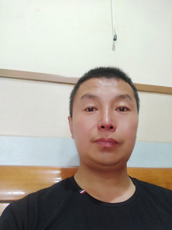 快乐的小鱼儿的第一张照片--温州相亲服务中心