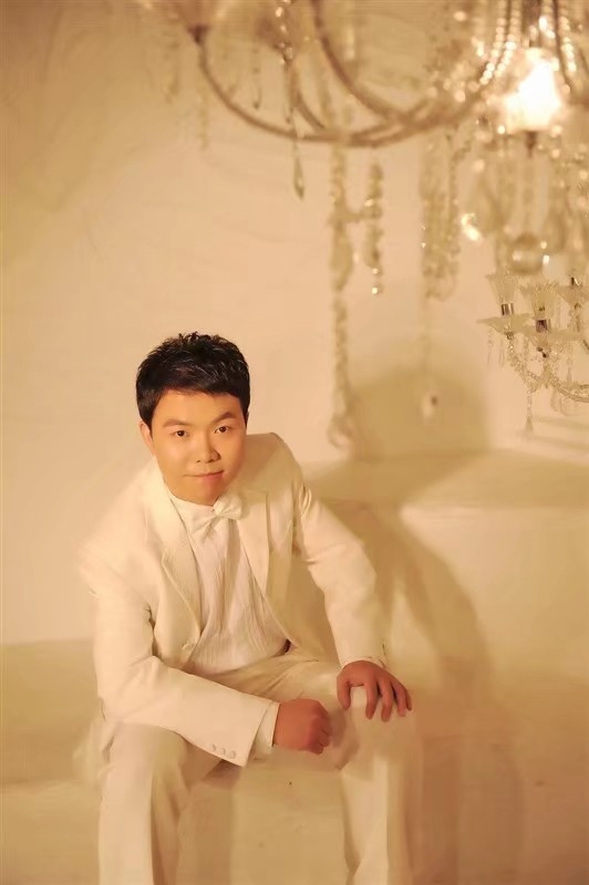 龙樱花的第一张照片--温州相亲服务中心