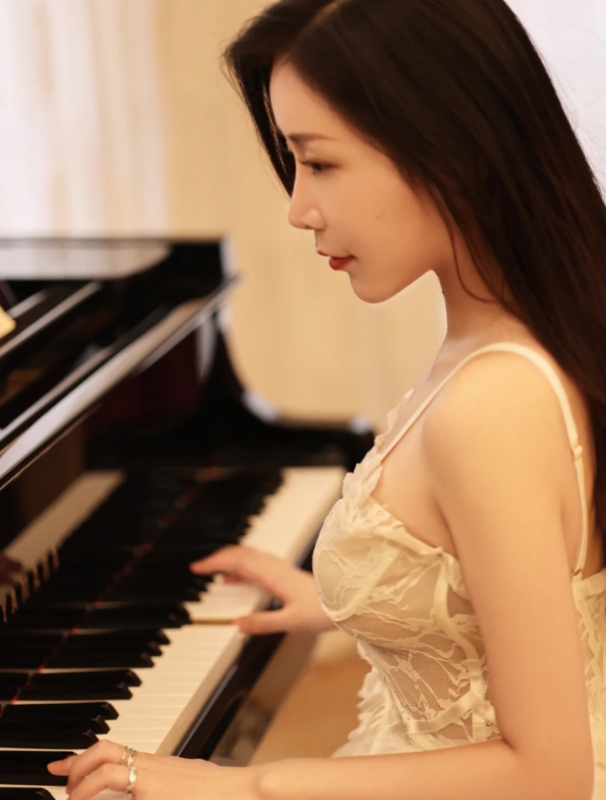 linlin的第二张照片--温州相亲服务中心