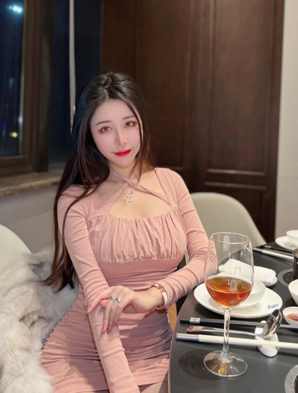 linlin的第三张照片--温州相亲服务中心