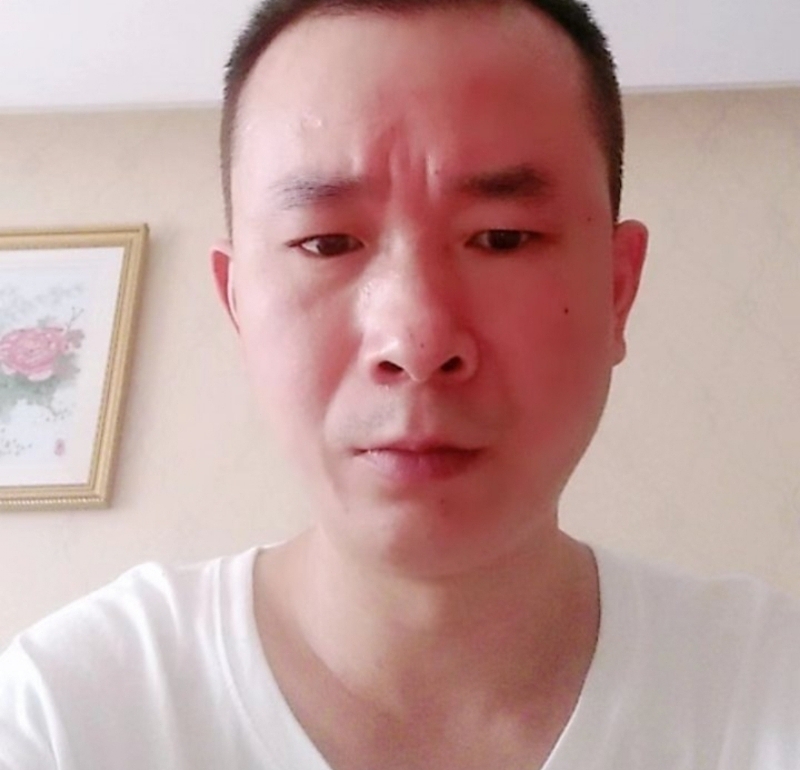 自由飞翔的第一张照片--温州相亲服务中心