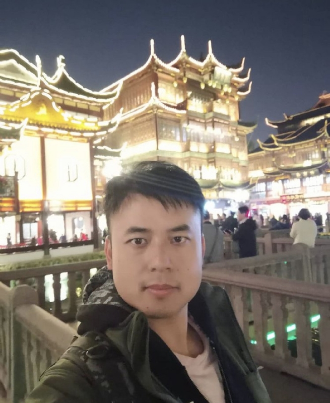 何先生he的第一张照片--温州相亲服务中心