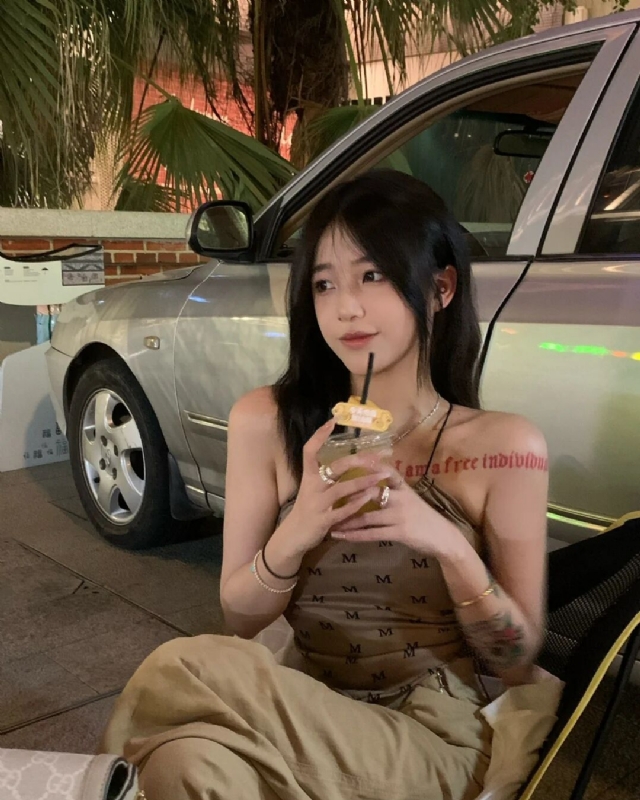 娜娜的第一张照片--温州相亲服务中心