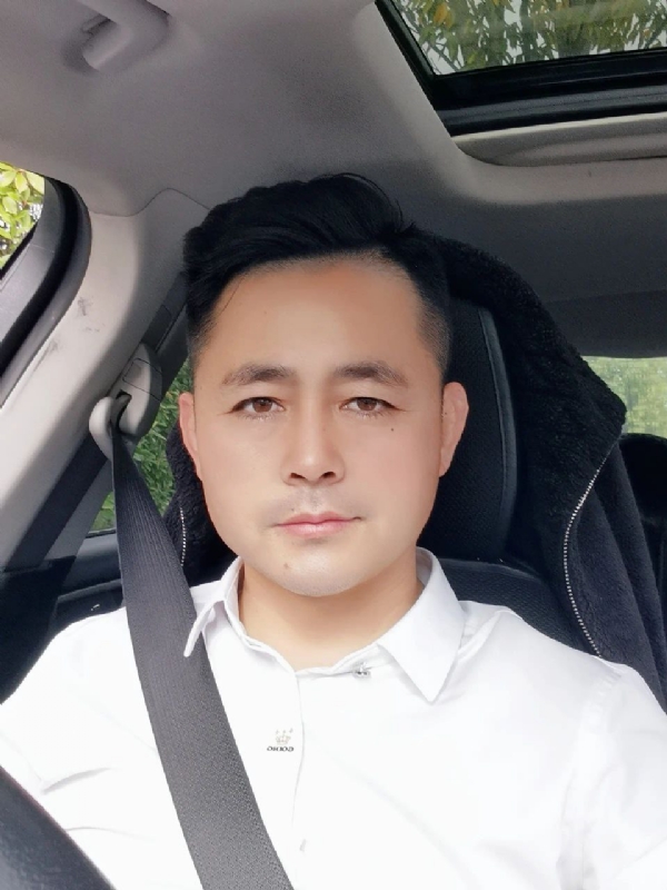 阿华大人的第二张照片--温州相亲服务中心