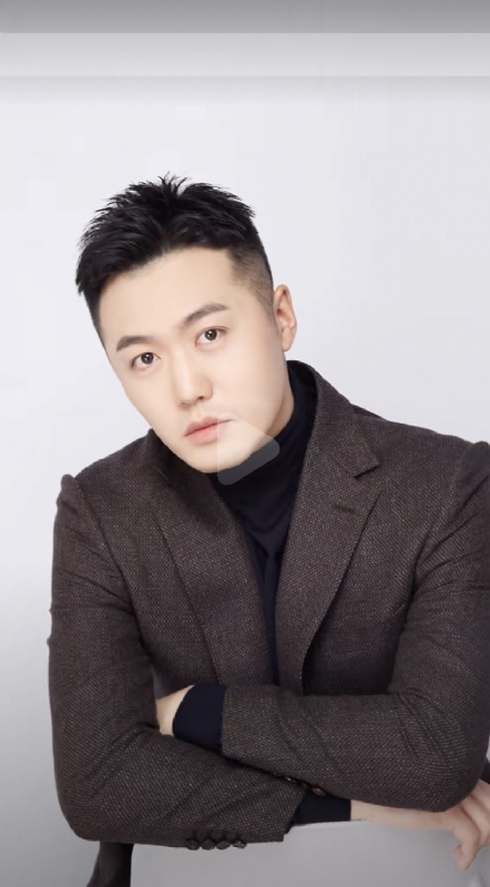 杨天枭的第三张照片--温州相亲服务中心