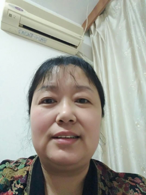 雨中漫步的第一张照片--温州相亲服务中心