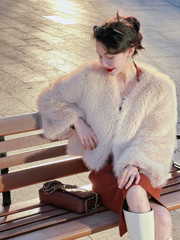 雷小姐的第一张照片--温州相亲服务中心