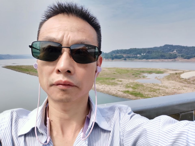 猪哥哥的第一张照片--温州相亲服务中心