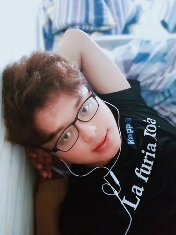 默铭芷的第一张照片--温州相亲服务中心