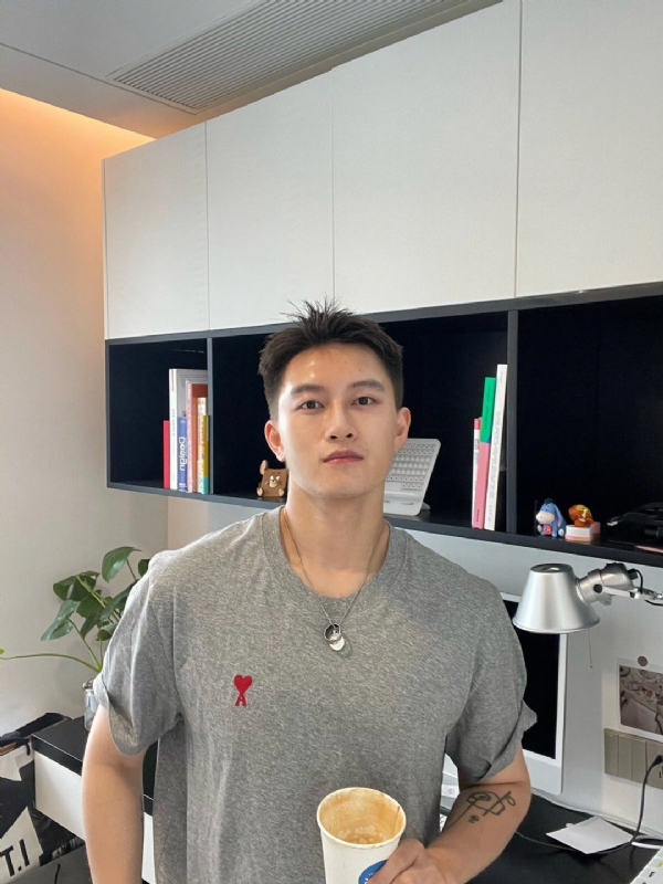 月光之下的第二张照片--温州相亲服务中心