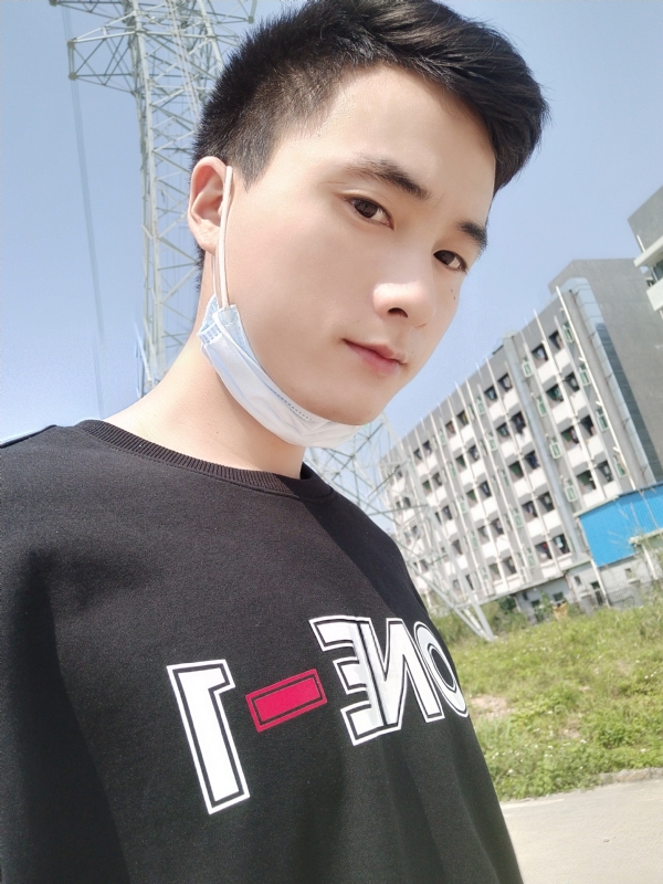 何凡的第一张照片--温州相亲服务中心