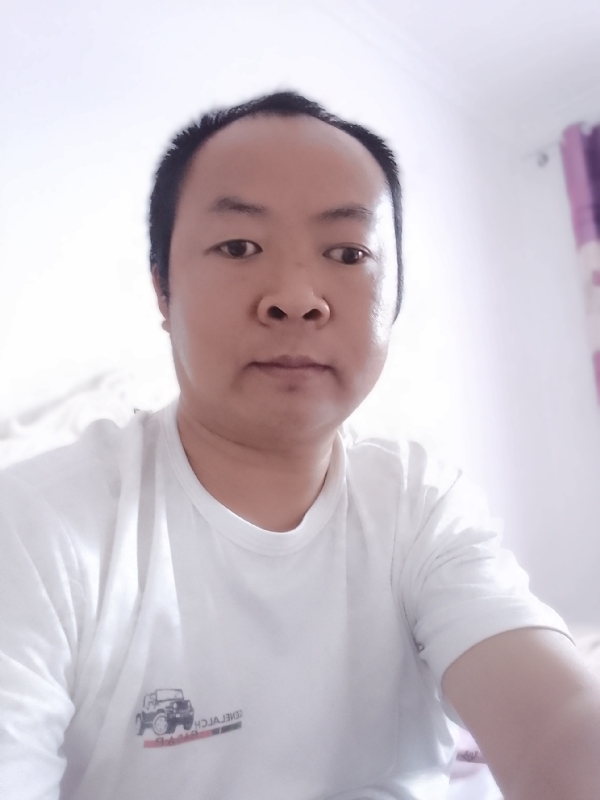 张家小伙子的第二张照片--温州相亲服务中心