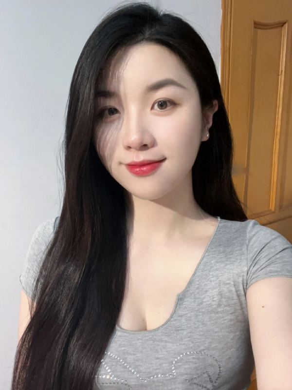 乔乔在寻爱的第二张照片--温州相亲服务中心