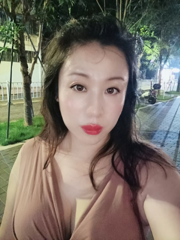 叶子青青的第二张照片--温州相亲服务中心